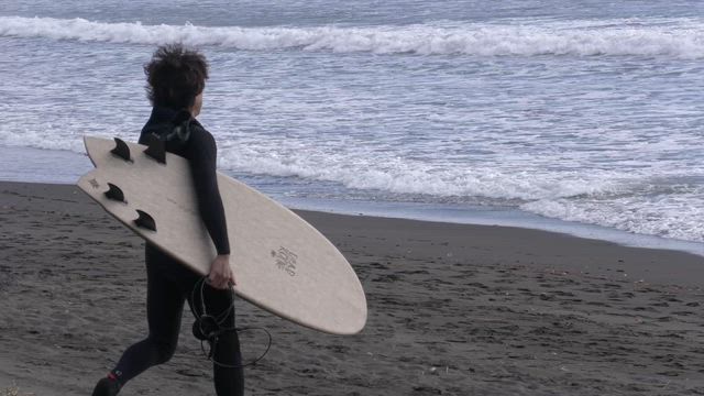 和光大のニューボード、deadkooksライドとストック！の記事動画