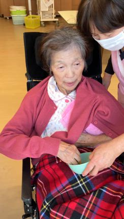 おやつタイムの記事動画