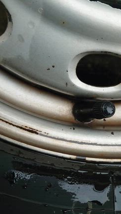 TV1ｻﾝﾊﾞｰﾊﾞﾝ ｵｲﾙ交換 & ﾀｲﾔの空気が減るの記事動画