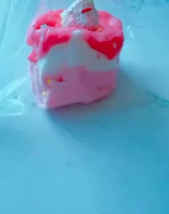 人気のスクイーズは大人も気持ちいい。の記事動画