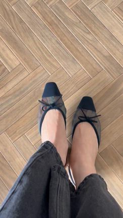 甘め派も辛口派にも履いて欲しい！大人のシアーミュール発売します！の記事動画