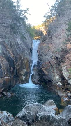 昇仙峡！～龍脈が流れ込む最強パワースポット～の記事動画