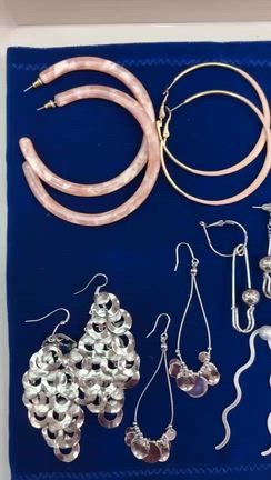 衣装の記事動画