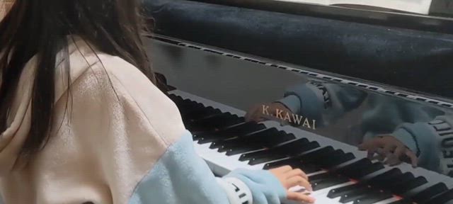 クラシックからブルースへ音楽の喜び(清水区ゆかこピアノ教室)の記事動画