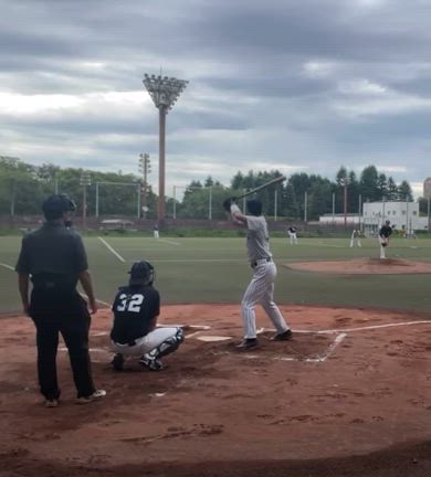 草野球選手⚾️の記事動画
