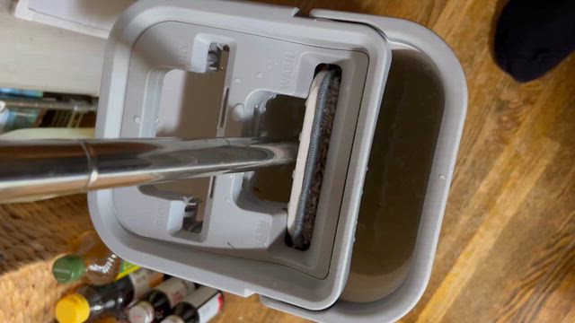 腰が痛くて購入した掃除道具の記事動画