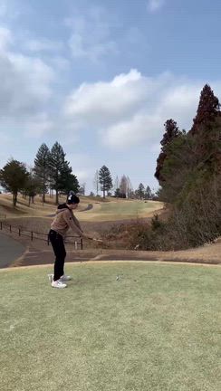 アコーディア　奈良若草カントリー倶楽部　後半ラウンド　・・・笑の記事動画