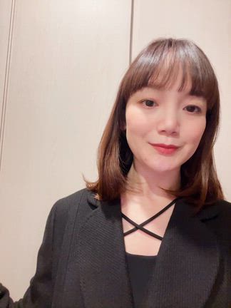 カシミヤロングコートのサイズ感を改めてお伝えします。の記事動画