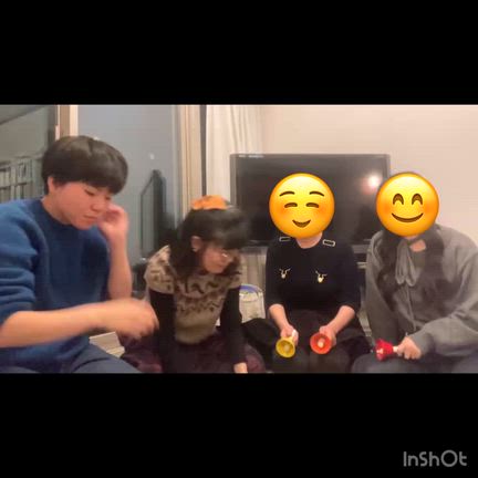 家族の新年会の記事動画