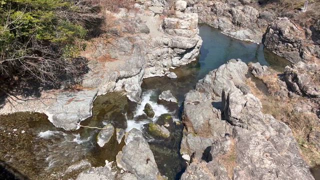 秋川渓谷瀬音の湯であきる野市Bのマンホールカードの記事動画