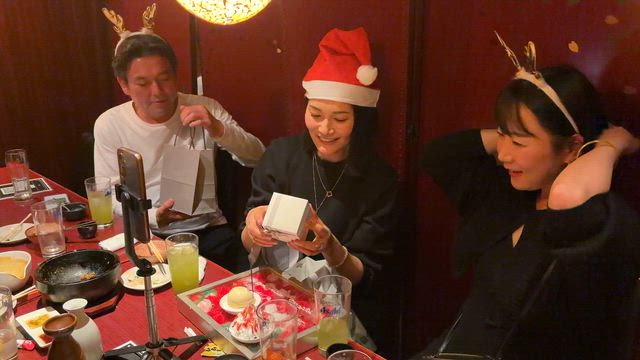 【奇跡の49歳】とっちゃんの誕生日会の裏で起きていたことの記事動画