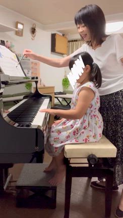 お子様(年長児)ピアノレッスン風景/燕市 アラモードピアノ教室の記事動画