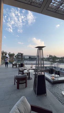 アファーメーション@DUBAIの記事動画