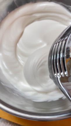 キレイなメレンゲの立て方の記事動画