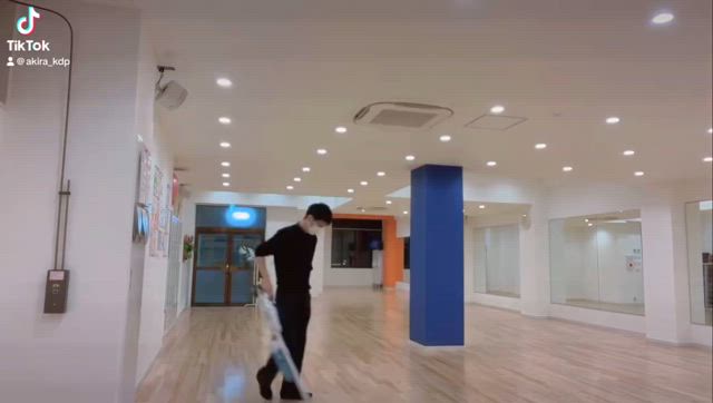 フロアにワックスかけました✨【動画あり】の記事動画