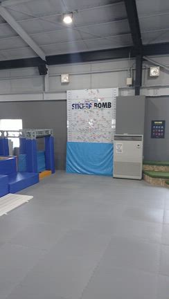 【雨の日遊べる】アスレチック・トランポリンパーク JUMP LAB四日市♪の記事動画