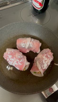 自分で楽しむ工夫、今日はチューリップ肉巻き！の記事動画