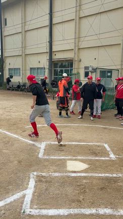 ベスト4に向けて練習再開の記事動画