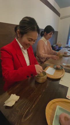 裏千家のお友達の茶会でお勉強の記事動画