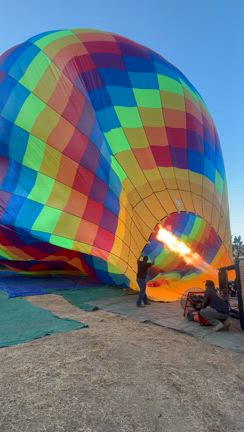 人生初の気球ツアー♪の記事動画