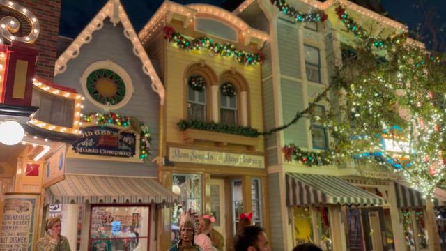 ロサンゼルスより ☆Merry Christmas☆の記事動画