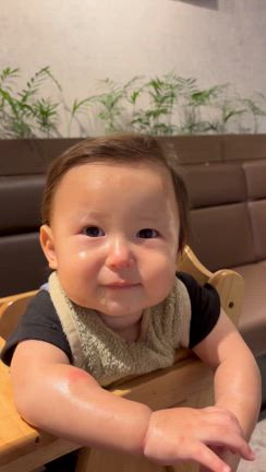 朝ごはんの最中に、、の記事動画