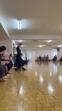 スタジオダンスパーティーの新風！の記事動画