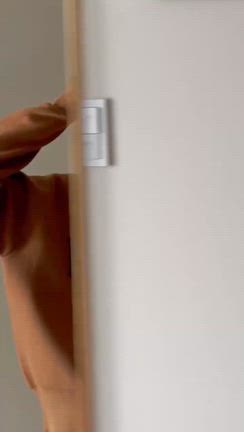 大人が着るニット　ダブルジャガードとはの記事動画