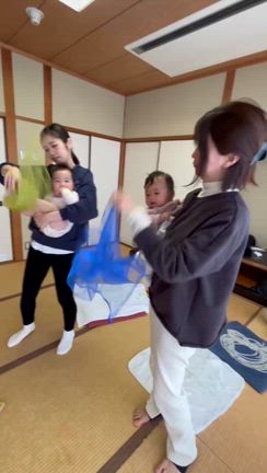 【大阪駅すぐ！】グラングリーンでママの心も体も軽くなるヨガ＆ベビーマッサージの記事動画