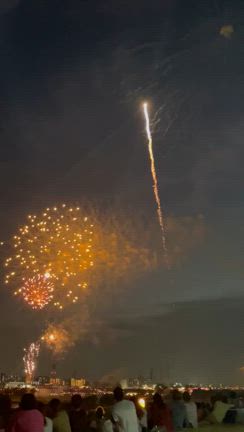 浴衣で花火大会への記事動画