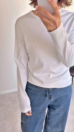 【UNIQLO】レイヤードの最強バランス発見の記事動画