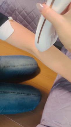 ついに自宅でできる光美容器を導入！その結果…の記事動画