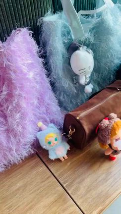 【朝活からのランチ♡】入手困難ポップマートのLABUBU(ラブブ)たち〜！の記事動画