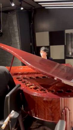 大笑いの夜の記事動画