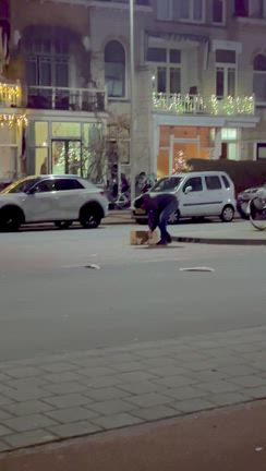 オランダ＠デン・ハーグから。2025年新年明けましておめでとうございます☺︎の記事動画