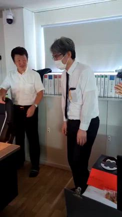 【小平営業所】課長のお誕生日！の記事動画