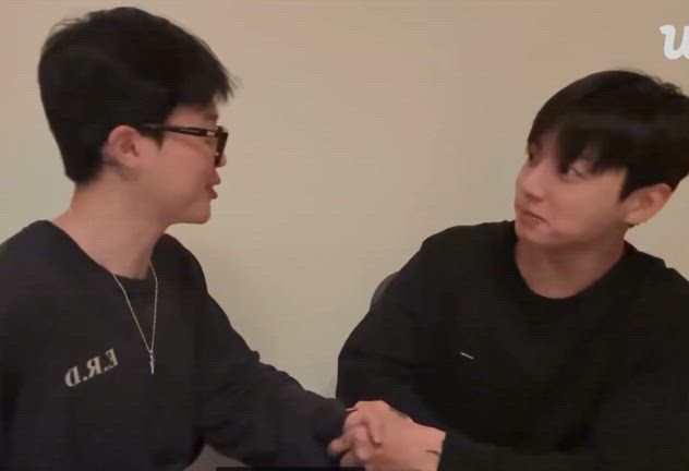 除隊後2度目のグクミン❤Wライブ☆秘密が明かされる日+日常が思い出作り＋寝たくないのか発言の謎の記事動画