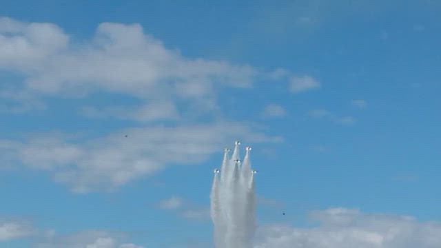 福岡県築上郡築上町『メタセの杜』の紅葉と『築城基地航空祭』ブルーインパルス曲芸飛行を見てきたよ③の記事動画