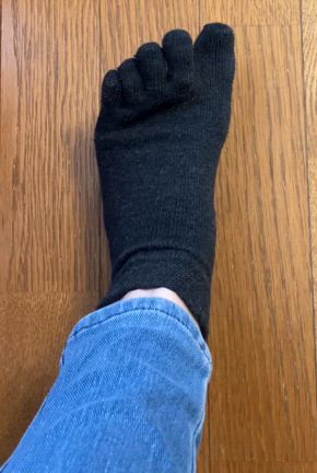 【仰天】かかとのガサガサには保湿よりも〇〇を鍛える！の記事動画