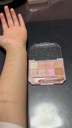 キャンメイク プティパレットアイズ（スパークリングタイプ）で目元のおしゃれ♪の記事動画