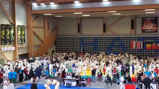 第18回 フランスHARNES INTERNATIONAL TOURNAMENT 国際柔道大会の記事動画