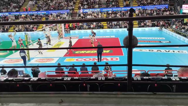 マンション管理とイタリア旅行中の義妹の記事動画