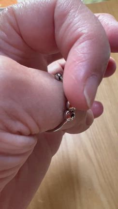 不安解消リングの記事動画