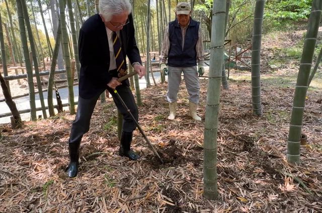 「飛行神社航空平安祈願大祭」の記事動画