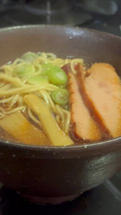 窯焚きごはん、終わって、おうちごはんは、、の記事動画