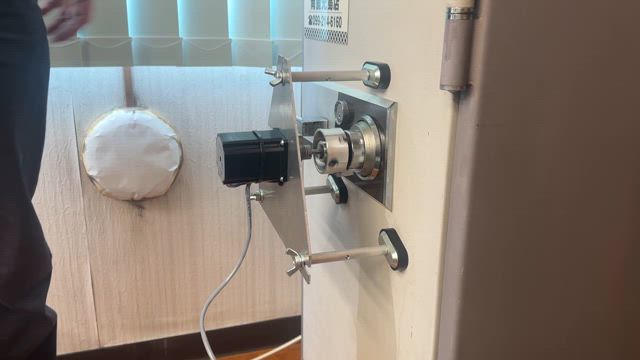 新型金庫開錠機の記事動画