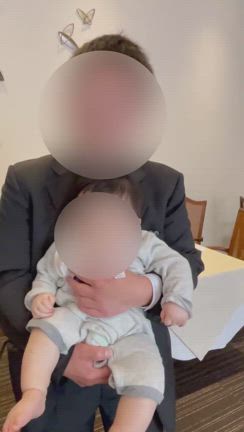 孫に癒される精神科医の弟、ピアノに夢中の記事動画
