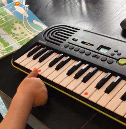 4歳11ヶ月☆習い事。本当に家じゃできないの？の記事動画