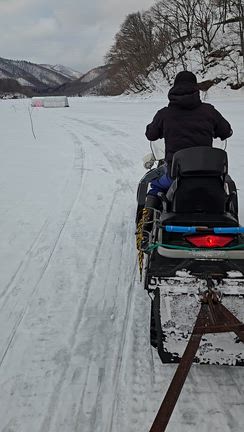 桧原湖ワカサギ氷上釣り&プロトテスト!!の記事動画