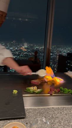 バースデーの食事！最高です♡ありがとう！の記事動画